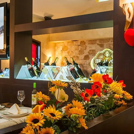 Domaine Peshtera Szálloda 4*